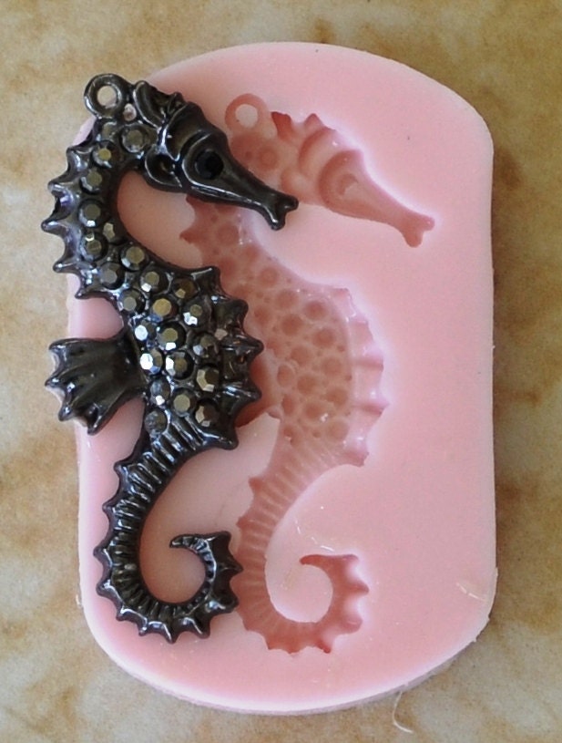 Seahorse Mold Silicone, Seahorse Mold, Silicone, Molds, Resin mold, Clay mold, Epoxy, food grade, Chocolate, mould, Flexible, ocean N113