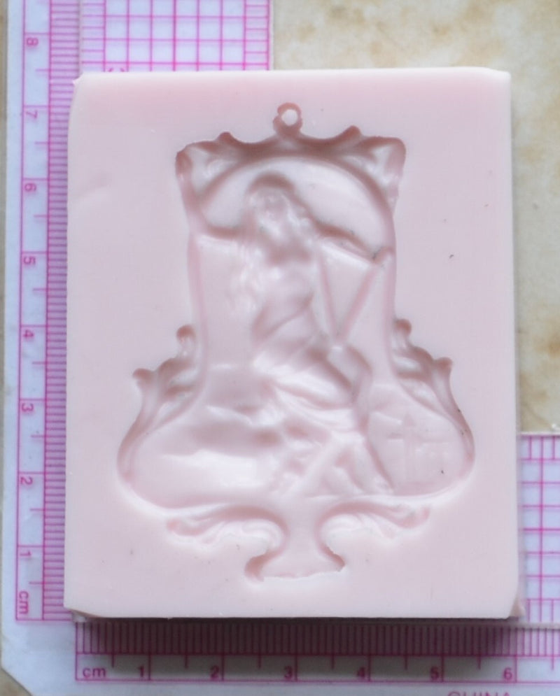 MYTHOLOGICAL GODDESS Flexible Silicone Mold, Jewelry, Resin, clay, Pendant, Necklace, hung on a chain, Charms, brooch, bracelets, G302