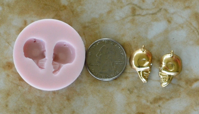 Skull Silicone Mold, Molds, Day of the dead, Halloween, Pirate, Jewelry, Pendant, Necklace, hung on a chain, symbol, design, earrings, G218