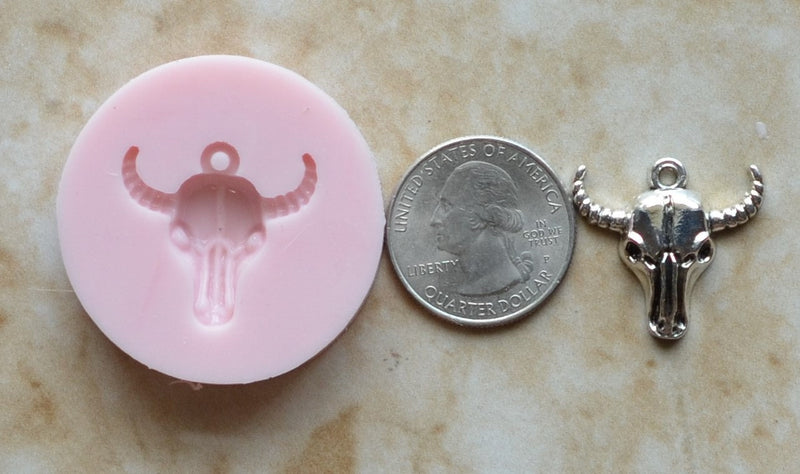 Bull Skull Silicone Mold, Animal Silicone Mold, Resin, Clay, Epoxy, food grade, Chocolate molds, Resin, Clay, dogs, cats, fish, birds A318