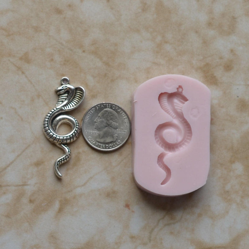 Snake Silicone Mold, Molds, Cake, Candy, Clay, Animal, Cooking, Jewelry, Farm, Chocolate, Cookies A408-20