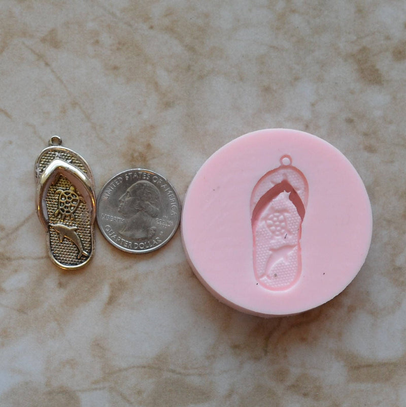 Flip Flops Silicone Mold, Jewelry, Resin, clay, Pendant, Necklace, hung on a chain, Charms, brooch, bracelets, symbol, earrings, G371