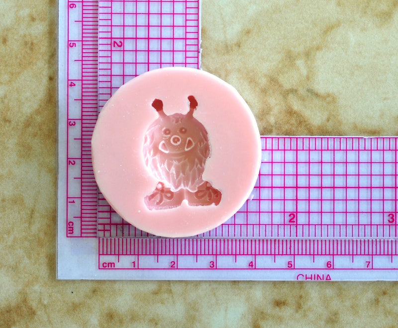 Gremlin Silicone Mold, Molds, Halloween, Monsters, Jewelry, Resin, clay, Pendant, Necklace, hung on a chain, Charms, brooch, bracelets, G142