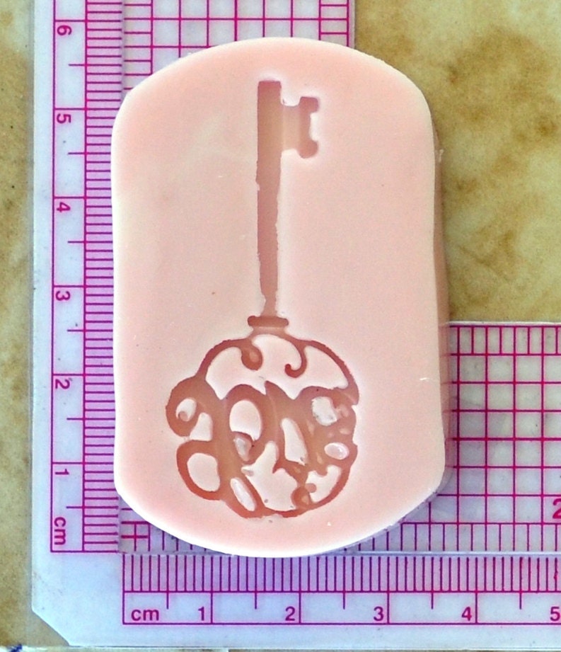 Ke Silicone Mold, Jewelry, Resin, clay, Pendant, Necklace, hung on a chain, Charms, brooch, bracelets, symbol, earrings,  G115